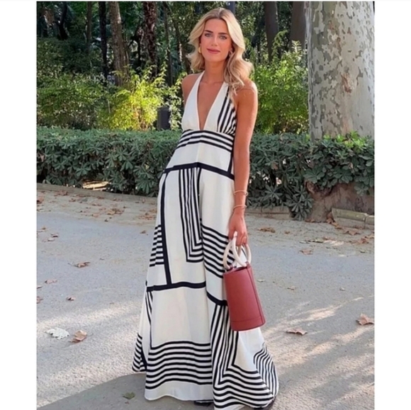 Zara Dresses & Skirts - Zara Cotton Dress Halter Black Cream Maxi Size M